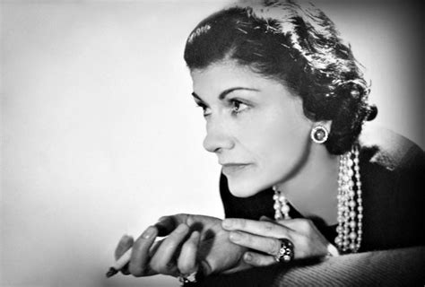 biografie gabrielle coco chanel|Coco Chanel real life.